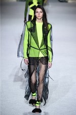 バルマン 2018-19年秋冬コレクション - 進行方向の先には明るい未来が待っている｜写真51