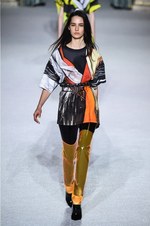 バルマン 2018-19年秋冬コレクション - 進行方向の先には明るい未来が待っている｜写真58