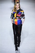 バルマン 2018-19年秋冬コレクション - 進行方向の先には明るい未来が待っている｜写真62