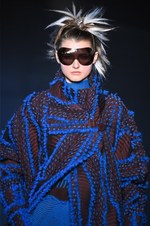 イッセイ ミヤケ 2018年秋冬コレクション - 春に向けて目覚める命をニットの遊びが表現する｜写真34