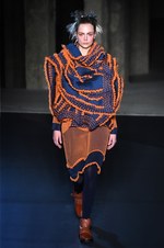 イッセイ ミヤケ 2018年秋冬コレクション - 春に向けて目覚める命をニットの遊びが表現する｜写真41