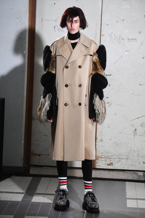 ジュンヤワタナベ コムデギャルソンJUNYA WATANABE COMME des GARCONS ナイロン変形ドローコードジャケット 黒XS |  DCブランド古着通販プレイフル