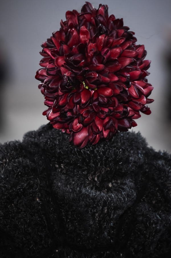 ノワール ケイ ニノミヤ(noir kei ninomiya) 2018-19年秋冬ウィメンズコレクション ディテール - 写真21