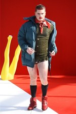 アンドレアス・クロンターラー フォー ヴィヴィアン・ウエストウッド 2018年秋冬コレクション｜写真42