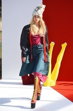 アンドレアス・クロンターラー フォー ヴィヴィアン・ウエストウッド 2018年秋冬コレクション｜写真53