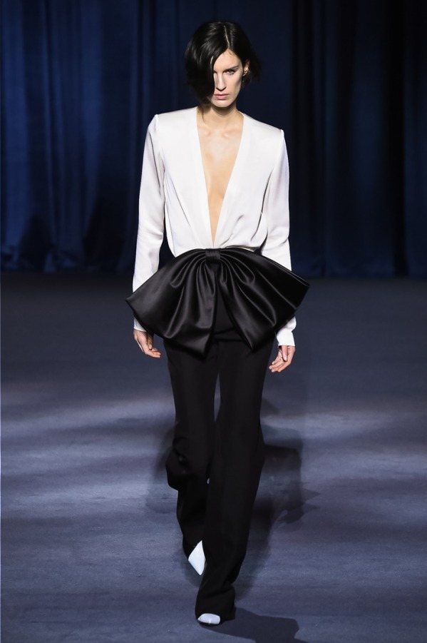 ジバンシィ(Givenchy) 2018-19年秋冬ウィメンズコレクション  - 写真43