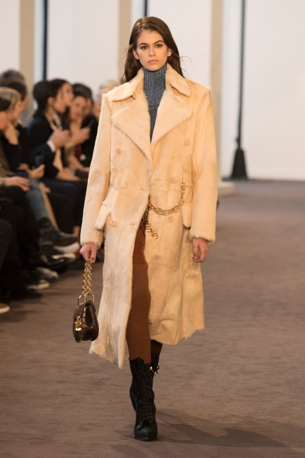 クロエ(Chloé) 2018-19年秋冬ウィメンズコレクション  - 写真41