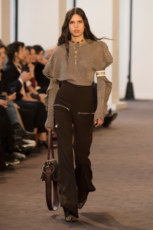 クロエ(Chloé) 2018-19年秋冬ウィメンズコレクション  - 写真45