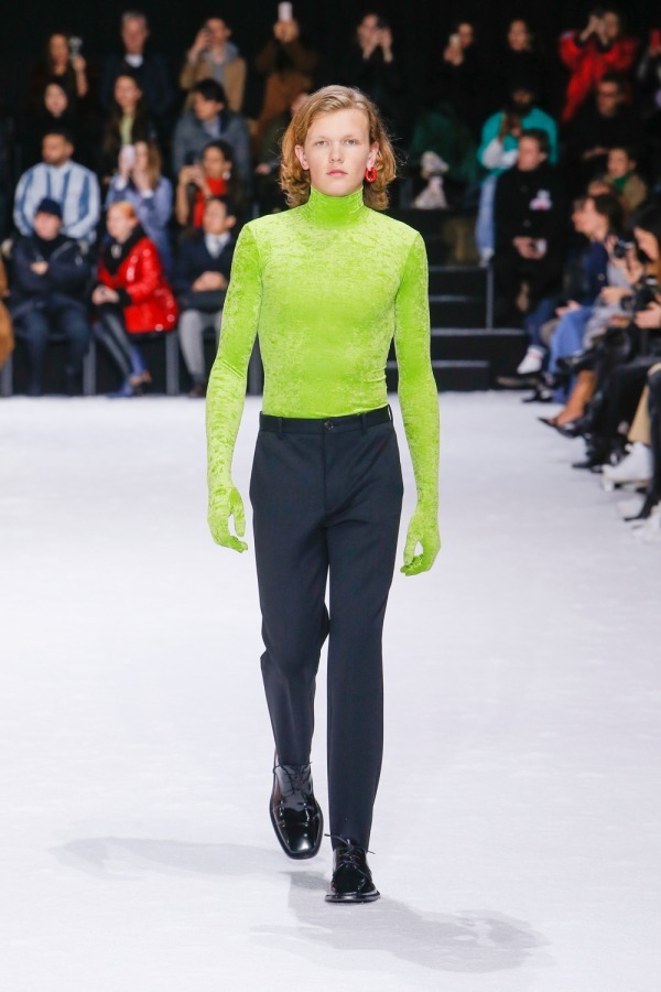 バレンシアガ(BALENCIAGA) 2018年冬ウィメンズ&メンズコレクション  - 写真4