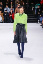 バレンシアガ ウィンター 18 コレクション - レイヤードに限界はない｜写真21