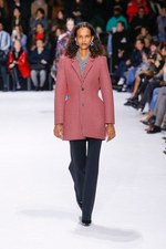 バレンシアガ ウィンター 18 コレクション - レイヤードに限界はない｜写真28