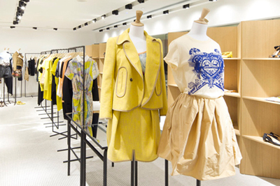 CARVEN(カルヴェン)が香港にアジア初のストアをオープン