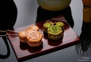 Q-pot.よりディズニー “ミニーマウス”型ストロベリーケーキのチャーム