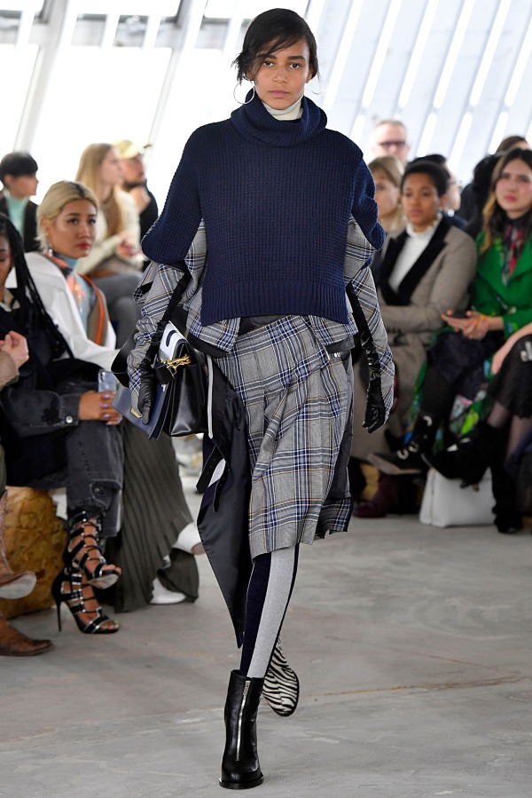 サカイ Sacai 18 19年秋冬ウィメンズコレクション ファッションプレス サカイ Sacai 18 19年秋冬ウィメンズコレクション ファッションプレス