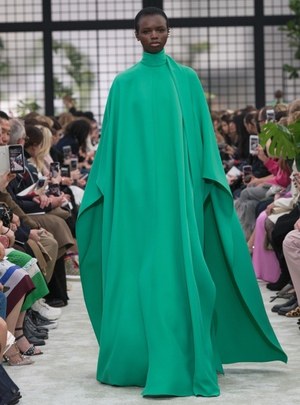 ヴァレンティノ 2018年秋冬ウィメンズコレクション - 女性の心に刻まれたロマンティシズム｜写真63