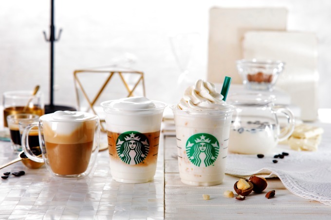 スターバックス(Starbucks Coffee) ホワイト ブリュー コーヒー & マカダミア フラペチーノ｜写真1