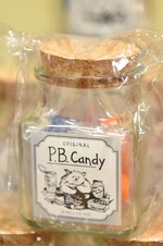 「生誕60周年記念 くまのパディントン展」が東京・広島に、絵本の原画や各国ぬいぐるみ展示｜写真24