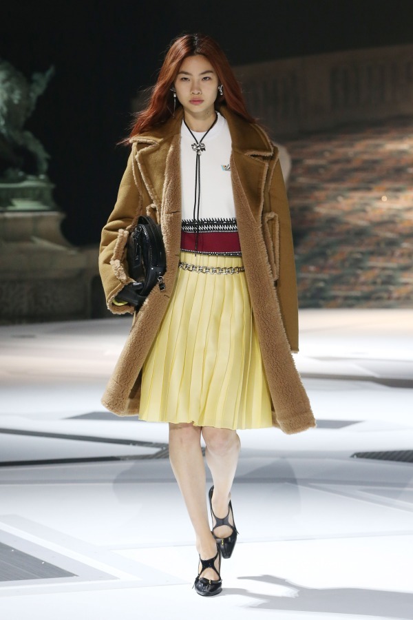 ルイ・ヴィトン(LOUIS VUITTON) 2018-19年秋冬ウィメンズコレクション  - 写真21