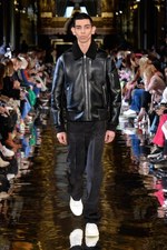 ステラ マッカートニー 2018-19年秋冬コレクション - 改めて見つめ直す自分の長所とは｜写真10