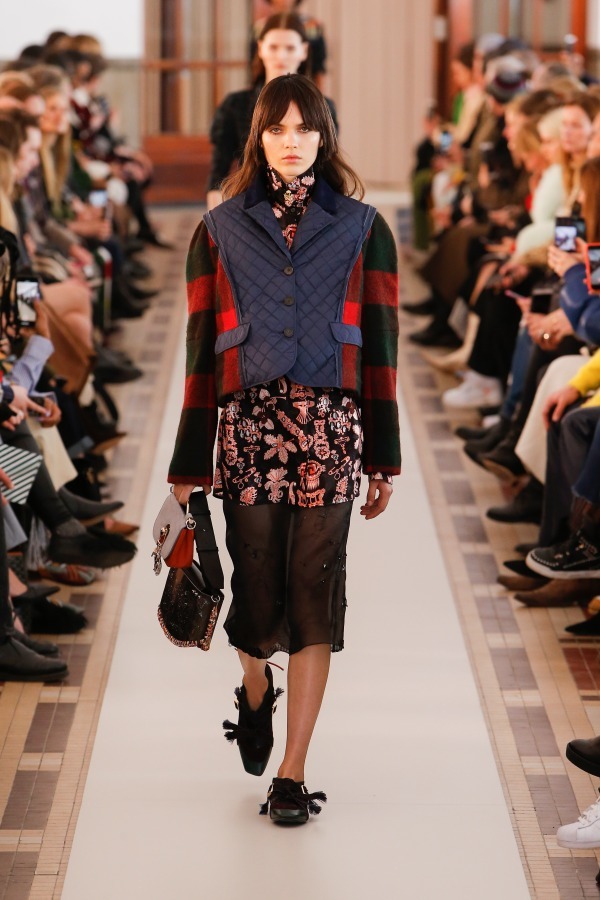 カルヴェン(CARVEN) 2018-19年秋冬ウィメンズコレクション  - 写真8