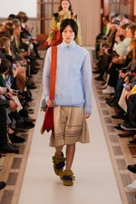 カルヴェン 2018-19年秋冬コレクション - 不協和音が生むドラマティックなサウンド｜写真3