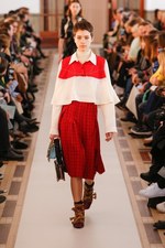 カルヴェン 2018-19年秋冬コレクション - 不協和音が生むドラマティックなサウンド｜写真31