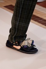 カルヴェン 2018-19年秋冬コレクション - 不協和音が生むドラマティックなサウンド｜写真47