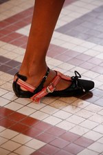 カルヴェン 2018-19年秋冬コレクション - 不協和音が生むドラマティックなサウンド｜写真50