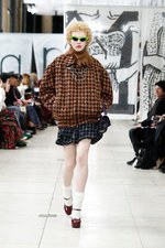 ミュウミュウ 2018-19年秋冬コレクション - 50年代後半から女性たちは強くなった｜写真12