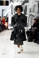 ミュウミュウ 2018-19年秋冬コレクション - 50年代後半から女性たちは強くなった｜写真21