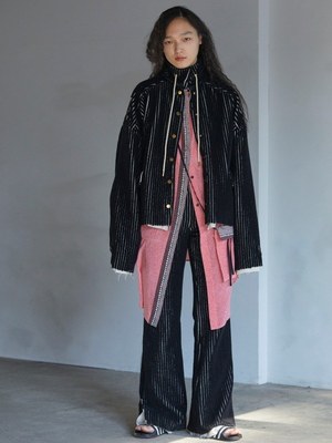 アカネ ウツノミヤ 2018-19年秋冬コレクション - 古代のプリミティブな発想で、動物達とともに｜写真23