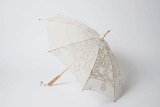 様々な表情を見せる“白”のアイテム - HaaTが「Wearable White フェア」を開催｜写真6