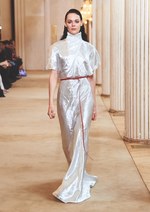 ニナ リッチ 2018-19年秋冬コレクション - ベーシックも視点を変えればアグレッシブに｜写真27