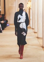 ニナ リッチ 2018-19年秋冬コレクション - ベーシックも視点を変えればアグレッシブに｜写真31