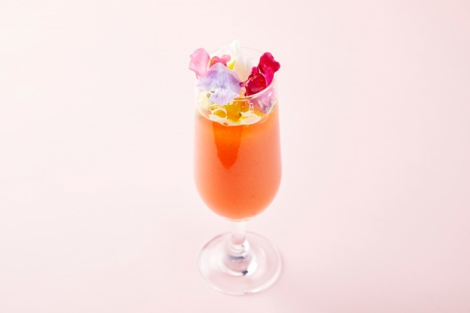 5種類のビアカクテルが飲み放題「花ビールフェア」、ほろ甘い梅酒サングリアやトマトビールなど｜写真2