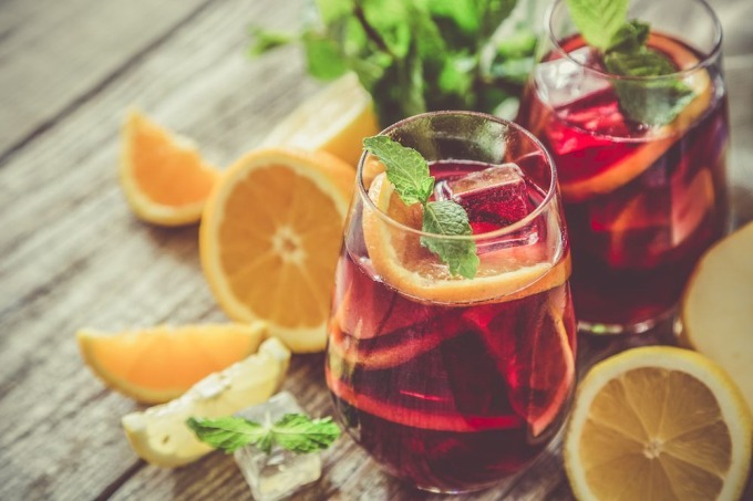 「春の酒フェスサングリア」10種類のサングリアを飲み比べ