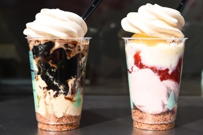 「ザ パフェ スタンド」