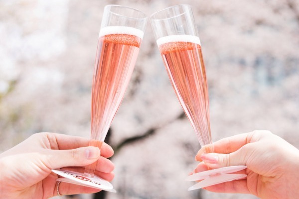 お花見｜桜と一緒に楽しむ春のお酒 - 都心で楽しむ花見イベントからさくら香るビールまで