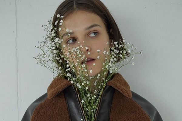 ランブルレッド(RUMBLE RED) 2018-19年秋冬 ウィメンズ