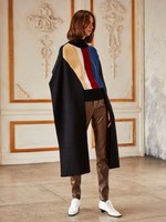 アキラナカ 2018-19年秋冬コレクション - エレガンスの中に見出す女性たちのリアル｜写真2