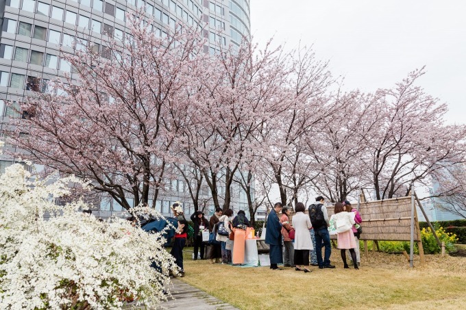 「六本木ヒルズ 春まつり 2018」約90本の桜ライトアップや“天空の花見”、グルメ屋台も｜写真10