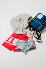 ディーゼル(DIESEL) ロゴマニア｜写真1