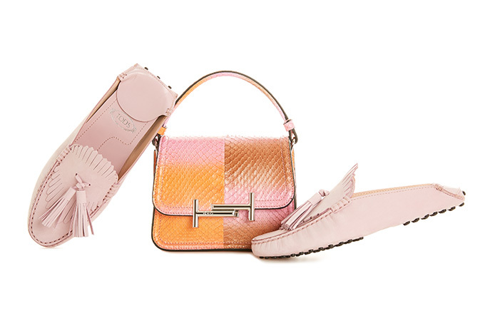 トッズの新作、イタリアの夏を思わせる色彩のバッグやスリッポンサンダル