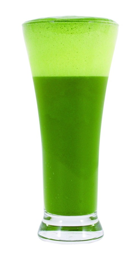 濃厚抹茶スイーツの「ななや」から、鮮やかな緑色の抹茶ビール｜写真1