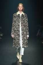 ティート トウキョウ 2018-19年秋冬コレクション - 現実世界の理想郷を探す旅路｜写真26