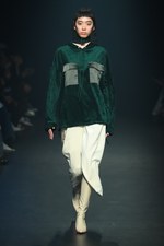 ティート トウキョウ 2018-19年秋冬コレクション - 現実世界の理想郷を探す旅路｜写真29