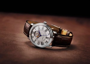 フレデリック・コンスタント、大丸 東京店にて日本最大規模のフェア開催｜写真1