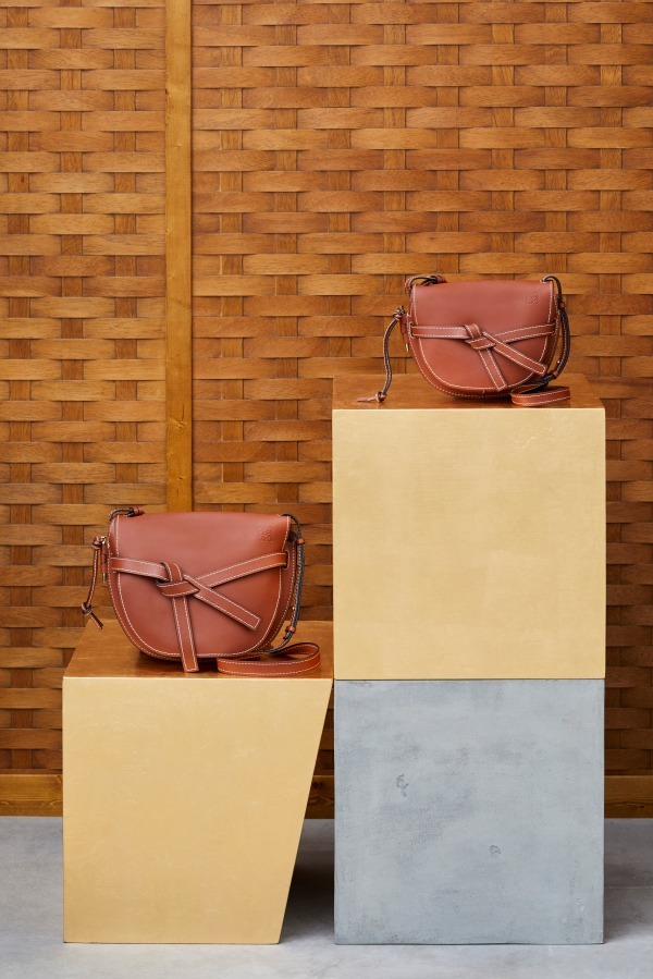 ロエベ(LOEWE) ゲート・バッグ｜写真12