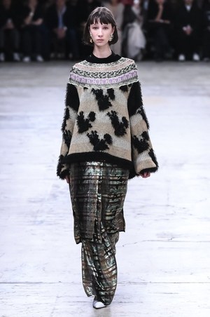 マメ 2018-19年秋冬コレクション - 日常に潜む色彩が魅せる新しい世界｜写真3