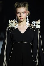 ザ ダラス 2018-19年秋冬コレクション - 自分自身を見つめ直す強さを持った女性に｜写真21